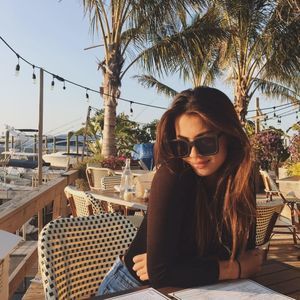 Meet your Posher, Ella